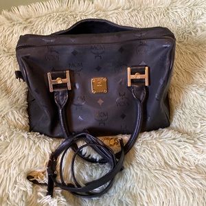 MCM Boston style bag crossbody with sling